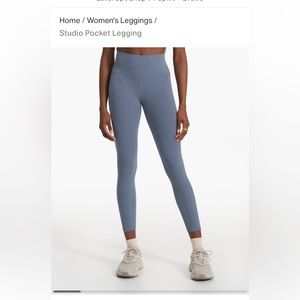Vuori Studio Pocket Legging